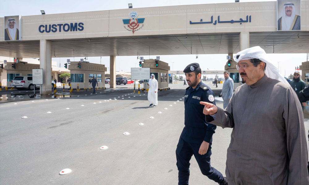 سمو رئيس مجلس الوزراء يقوم بزيارة تفقدية إلى منفذ النويصيب الحدودي