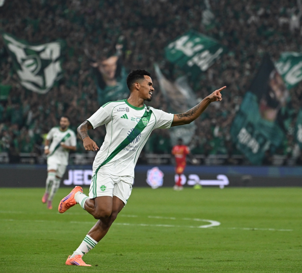 عاجل.. مصير جالينو النهائي من المشاركة مع الأهلي أمام الهلال