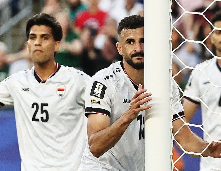 بعد رباعية النرويج.. مشاعر متناقضة تسيطر على قناص العراق