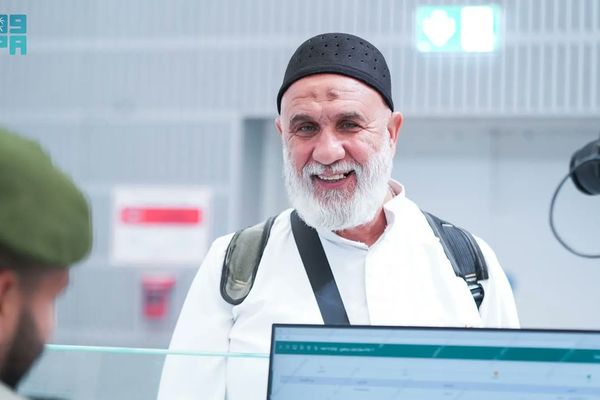 استقبال أولى رحلات ضيوف الرحمن من أذربيجان