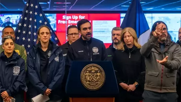 ممداني يعلن حالة الطواريء بنيويورك.. ويغلق شبكة المواصلات حتى ظهر اليوم