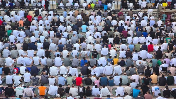 موعد صلاة عيد الفطر المبارك بمحافظات مصر، البداية من حلايب