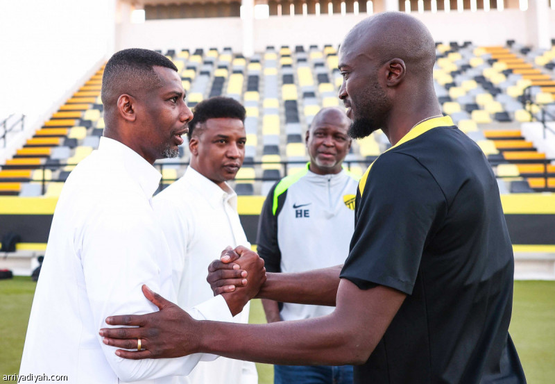 الاتحاد يبحث عن نائب