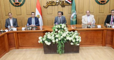 محافظ المنوفية يتابع تطوير ورفع كفاءة المنشآت الصحية