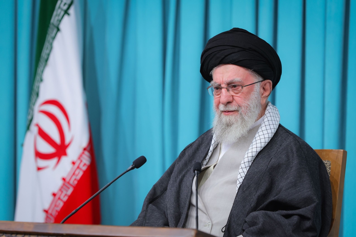 إيران تُعلن موعد تشييع المرشد الراحل علي خامنئي