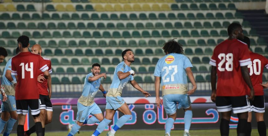 «ليه ميلعبش بالنهار».. نجم الزمالك السابق ينتقد توقيت مباريات الأهلي