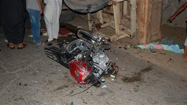 مصرع شاب في انقلاب دراجة بخارية بطريق ميت غمر بالدقهلية