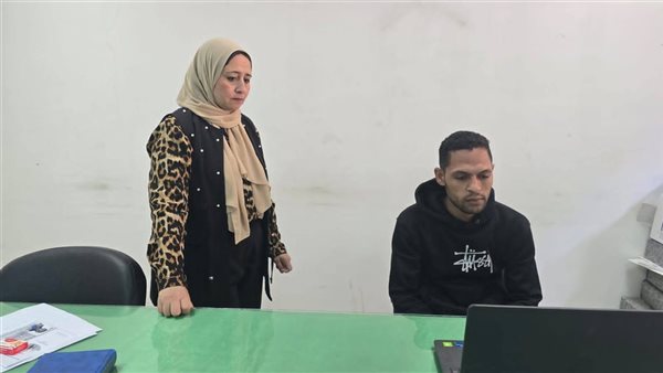 وزارة العمل تُجري مقابلات للمتقدمين على فرص عمل بالأردن