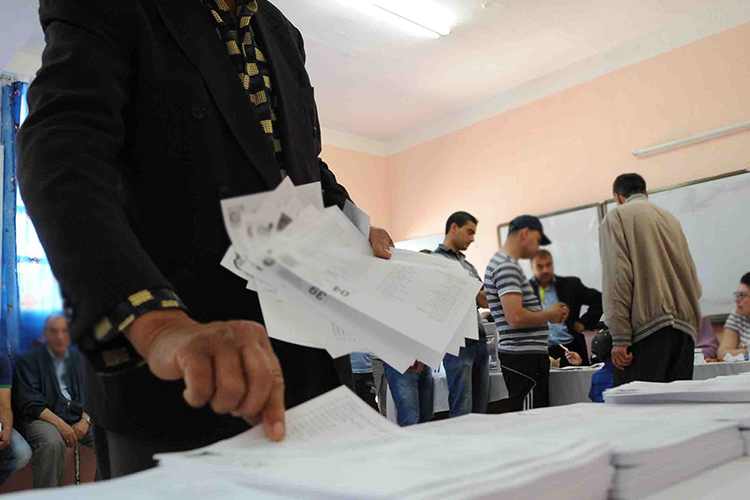 الأحزاب تدخل سباق التعبئة الشعبية نحو تشريعيات 2026