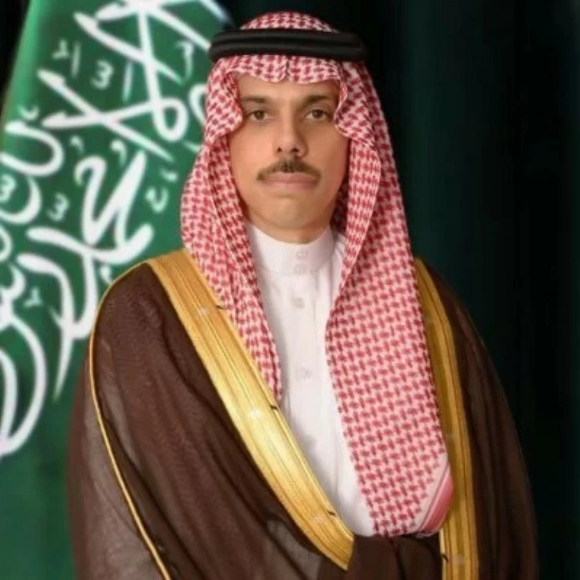 وزير الخارجية يتلقى اتصالاً هاتفياً من نائب رئيس مجلس الوزراء وزير خارجية الإمارات
