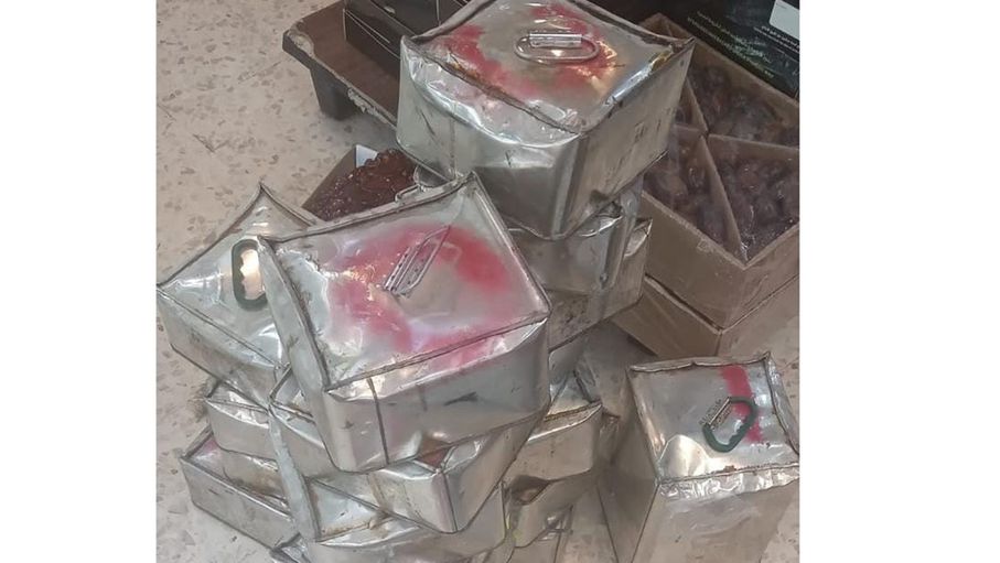 ضبط دجاج فاسد وتمر منتهي الصلاحية في الكرك