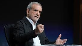 الرئيس الإيراني: مواجهة تحديات البلاد لا تتم من موقع المتفرج بل بحضور فعال