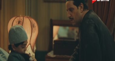 مسلسل النص التاني الحلقة 1.. مواجهة مؤثرة بين النص وابنه منصور بعد مطاردة الإنجليز