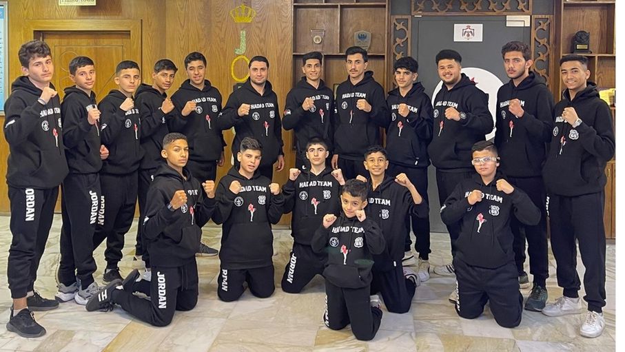 نادي مدينة الأمير حمزة للشباب يحصدون 16 ميدالية في بطولة المملكة للمواي تاي