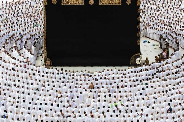 مكة المكرمة في رمضان: أيام من السكينة بجوار البيت العتيق