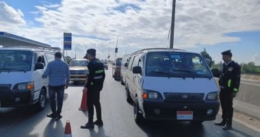 تجنب مخالفة.. تعرف على أفعال يرتكبها السائق تعرضه لسحب التراخيص