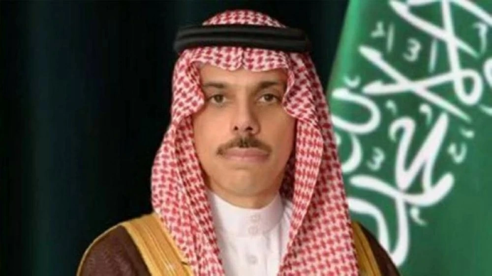 وزير الخارجية يتلقى اتصالاً هاتفياً من وزيرة خارجية لاتفيا
