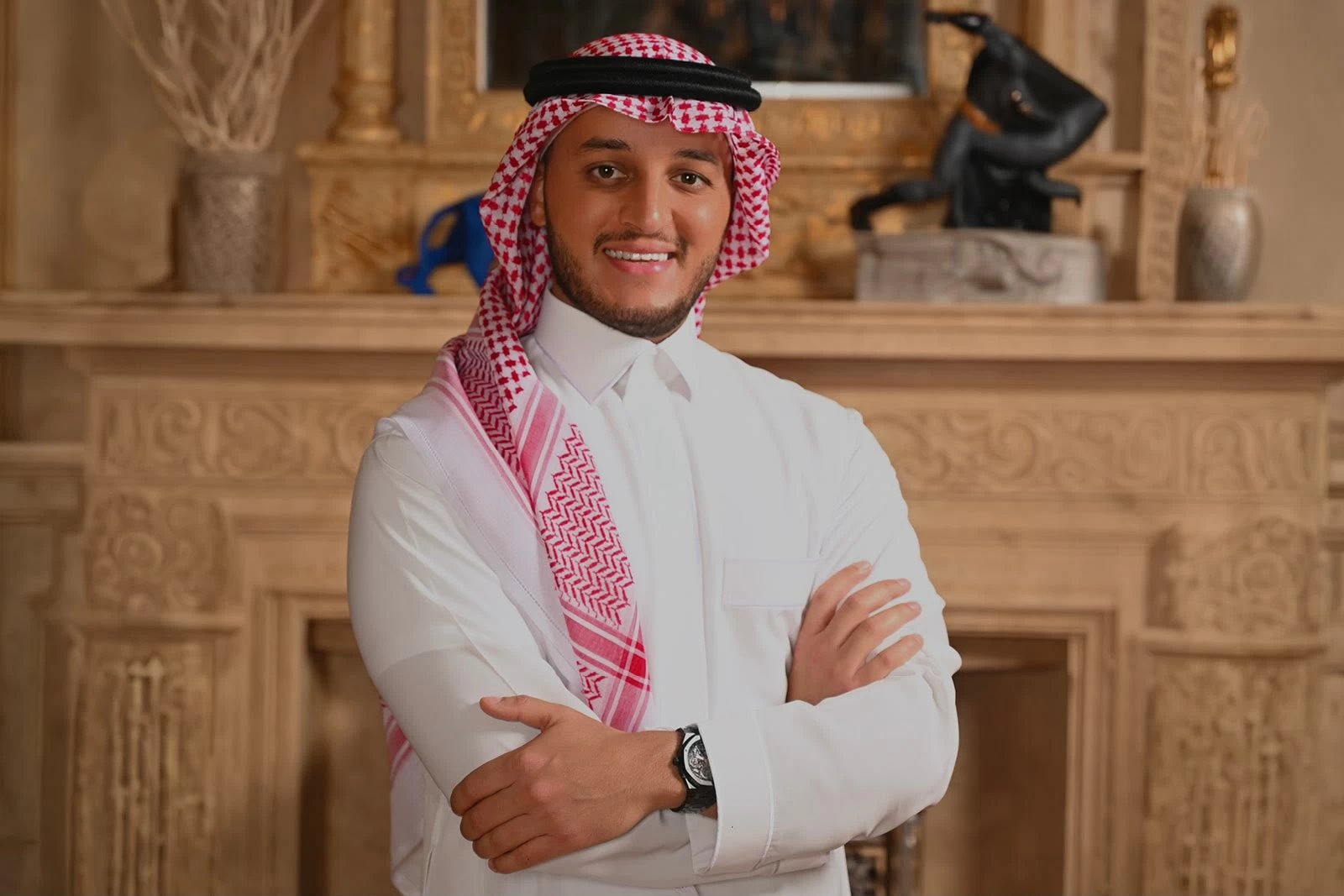 مستثمر سعودي يقود 1.5 مليار دولار إلى عمالقة الذكاء الاصطناعي في أمريكا