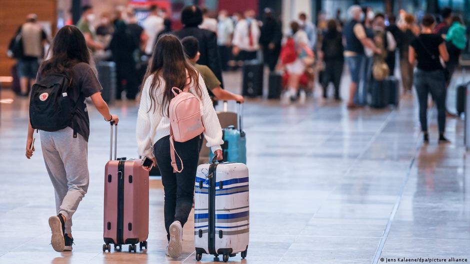 رغم التوترات العالمية لا تلغِ إجازة الصيف بل خطّط لها بذكاء!