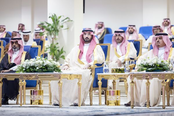 وزير الحرس الوطني يرعى حفل تخريج في كلية الملك خالد العسكرية