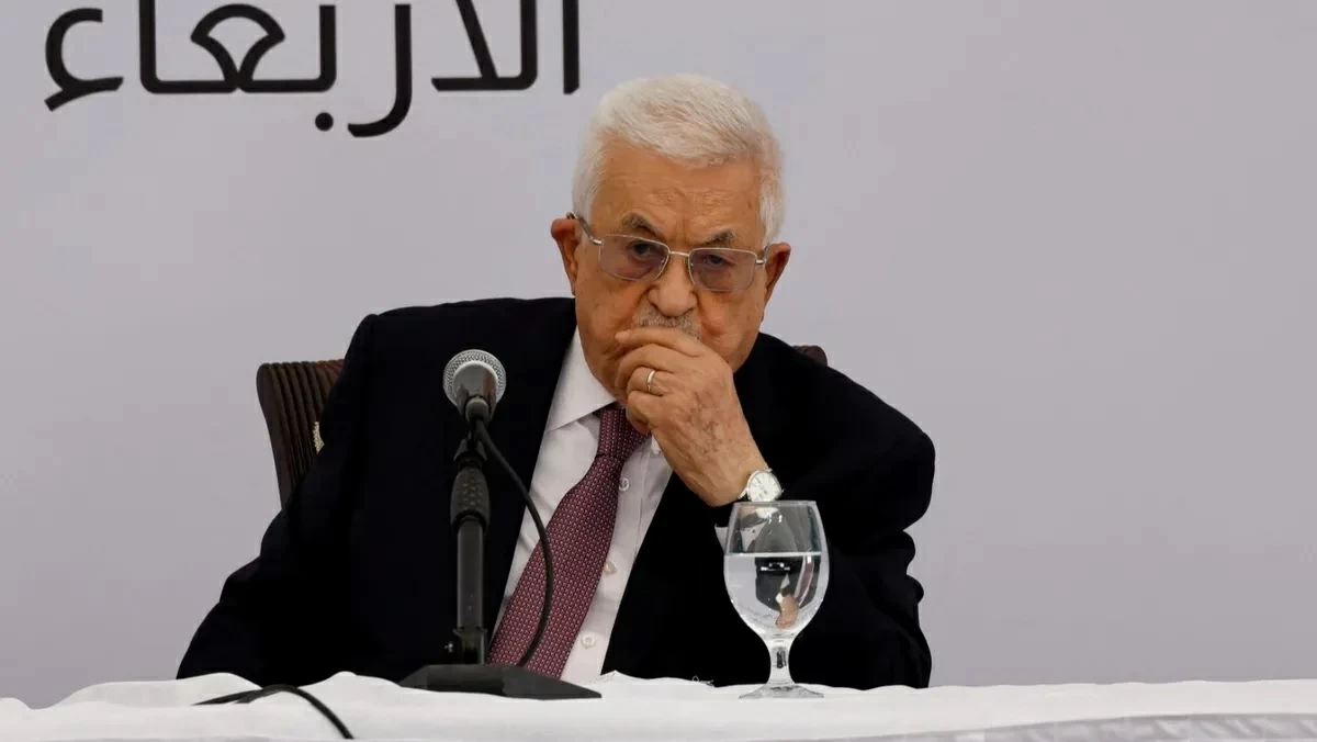 حراك وتنافس فلسطيني داخل «فتح» يختبر مرحلة ما بعد «أبو مازن»