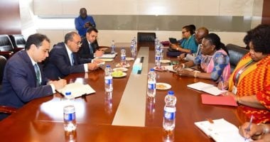 وزير الخارجية يلتقي مفوضة الصحة والشئون الإنسانية والتنمية الاجتماعية بالاتحاد الأفريقى