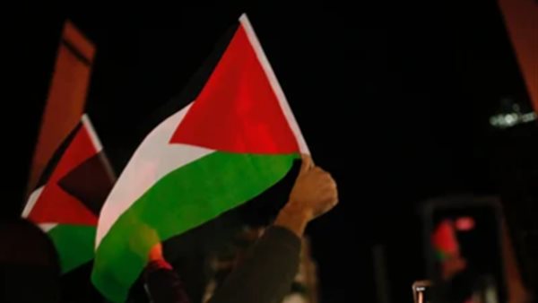 جامعات بريطانية تستعين بشركة أمنية “للتجسس” على الطلاب المؤيدين لفلسطين