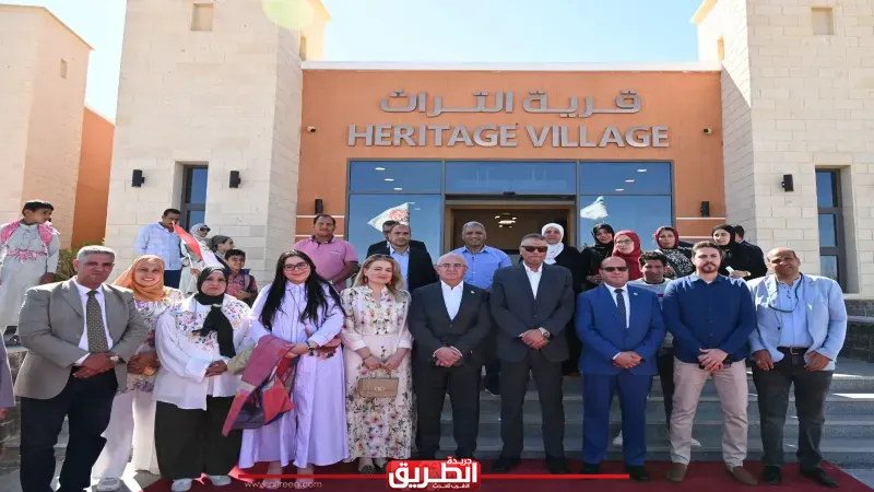 محافظ جنوب سيناء والسفير الاذربيجانى وممثلى وزارة التضامن بقرية التراث البدوي بشرم الشيخ