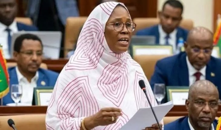 موريتانيا: محاكمة نائبتين معارضتين تتحول إلى جدل حول حصانة النواب ودفاعهما ينسحب ويطعن في شرعية الإجراءات وفي تهمة التلبس