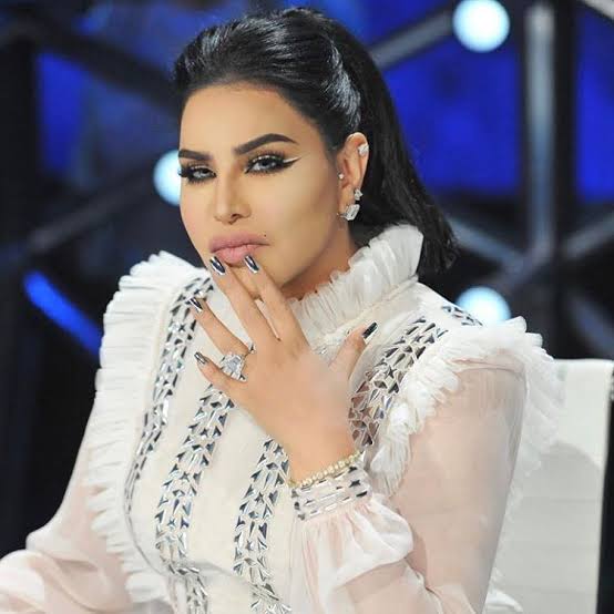 أحلام تتألق على مسرح دار الأوبرا المصرية وتخطف الأنظار بـ«فدوة عيونك»