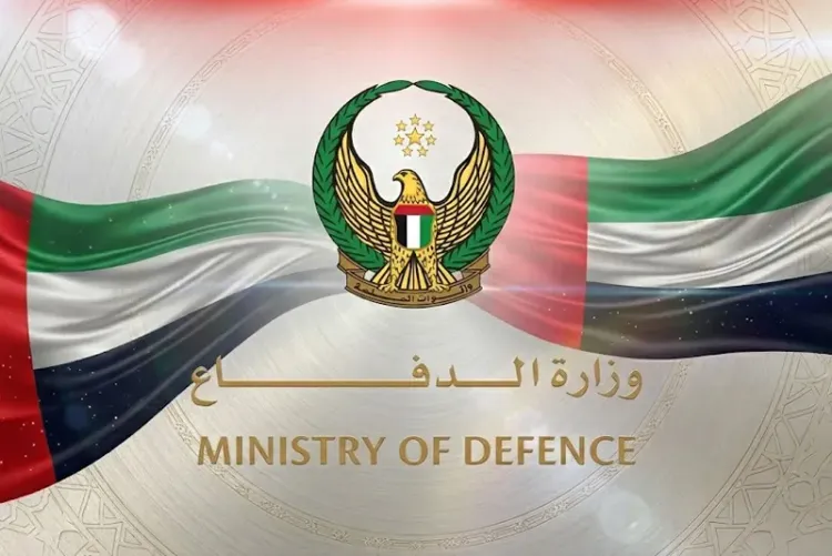 ‫الدفاع الاماراتية: تعرض ناقلتين للاستهداف بصاروخين جوالين إيرانيين في الممر الجنوبي لمضيق هرمز بالمياه الإقليمية العمانية.. ومقتل أحد أفراد الطاقم وإصابة 8 من بينهم 4 إصابات بليغة‬