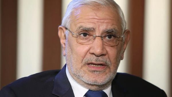 إدراج عبد المنعم أبو الفتوح ومحمود عزت على قوائم الإرهاب بشكل نهائي