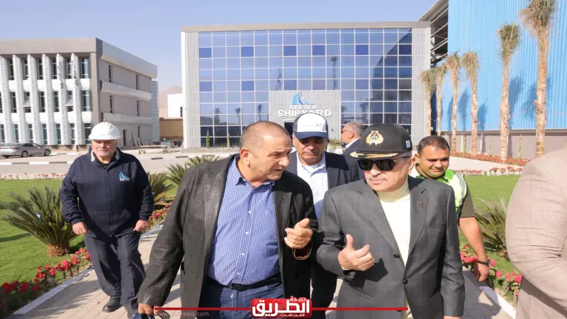 رئيس قناة السويس: قطعنا خطوات جادة لتوطين صناعة الوحدات البحرية