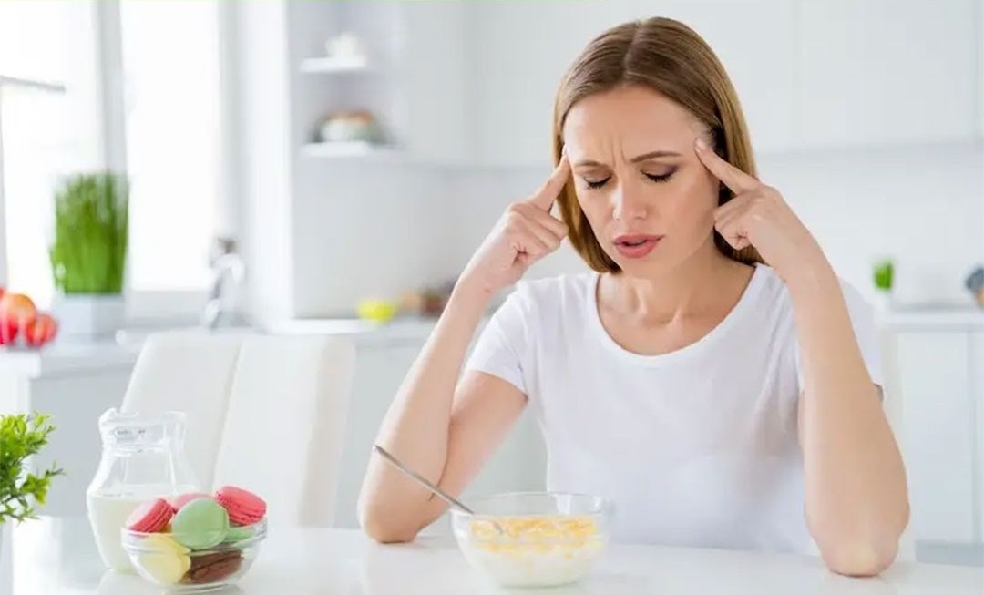 لماذا يشعر البعض بالإرهاق بعد تناول السكريات؟