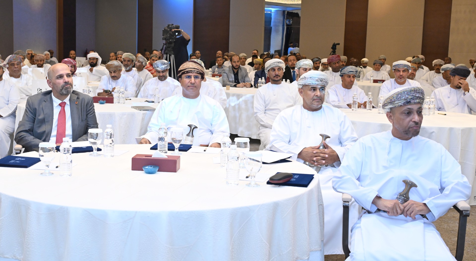 “الثروة الزراعية والسمكية” تنظم ملتقى الطب البيطري 2026