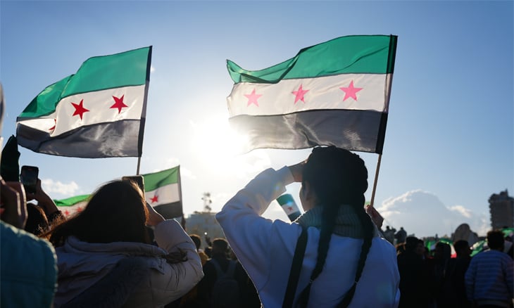 سوريا: منطق المؤسسات في مواجهة إرث الغنيمة