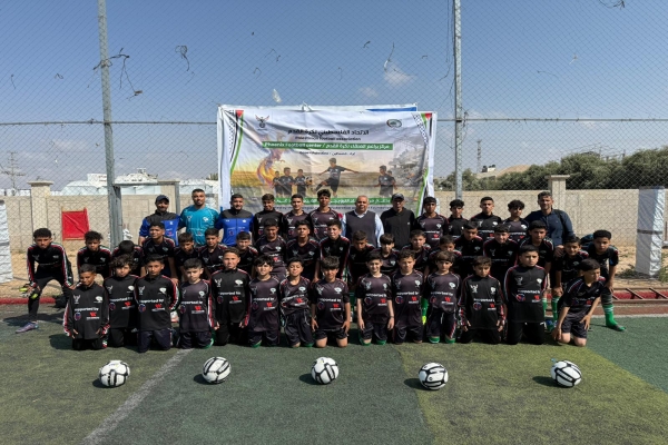 اتحاد الكرة يفتتح مركز براعم العنقاء في المنطقة الوسطى