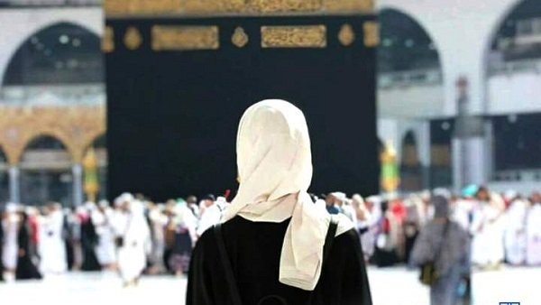 حكم طواف الإفاضة مع الشك في نزول الحيض