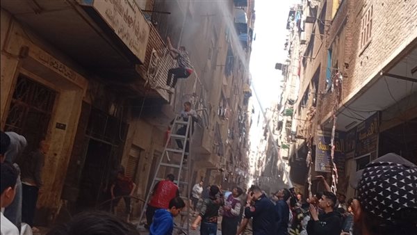 فيديو حريق مصنع الزاوية الحمراء يثير الجدل على السوشيال ميديا