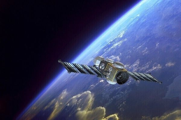 المحطةُ الفضائيّة الدوليّة تعدل مدارها لاستقبال مركبة /سويوز/ الروسية