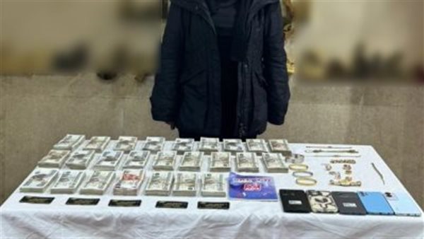 ضبط سيدة بالإسكندرية بتهمة النصب على مواطنين بزعم استيراد سيارات من الخارج