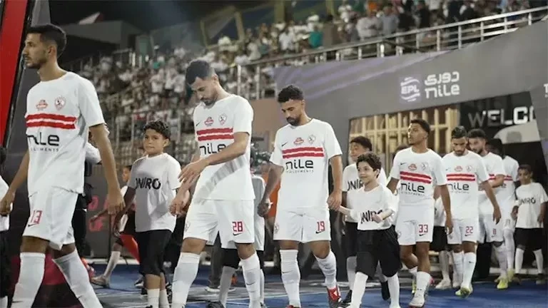«فيفا» يوقف قيد الزمالك المصري للمرة الـ17