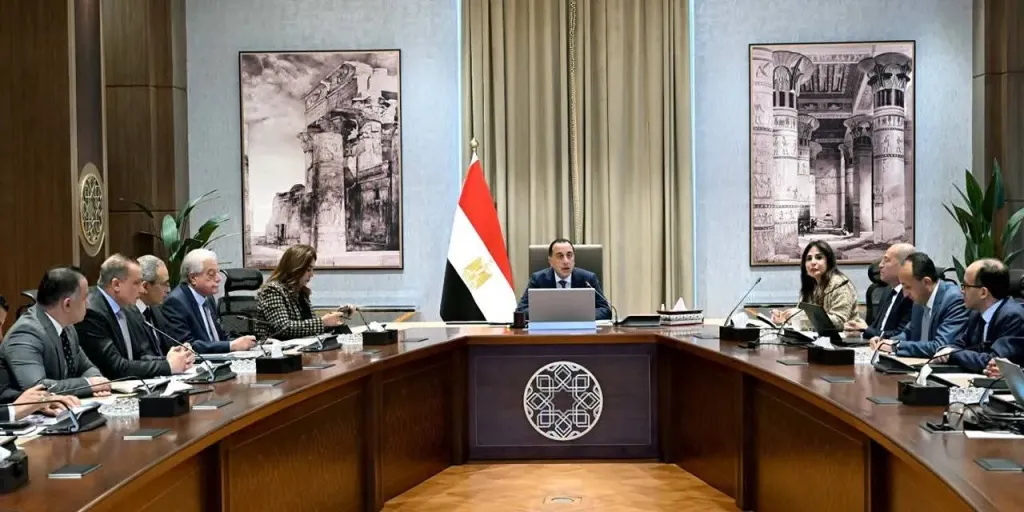 رئيس الوزراء يتابع مشروعات تطوير القاهرة وحدائق تلال الفسطاط قبل التشغيل الرسمي