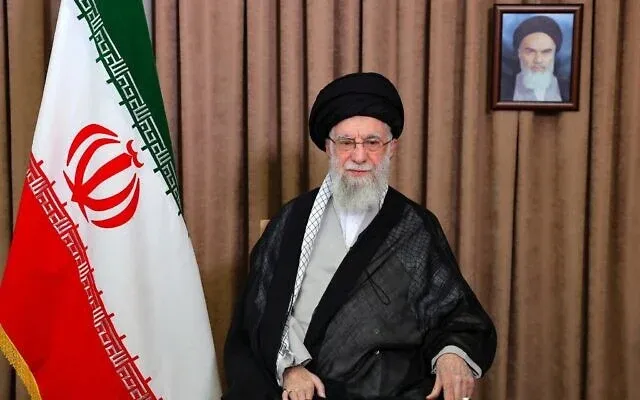 سفارة إيران بنواكشوط: استشهاد خامنئي سيزيد شعب إيران عزما وإصرارا