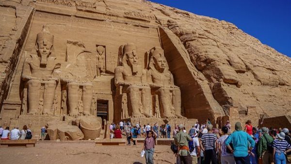 صحيفة التايمز البريطانية: مصر تعد وجهة سياحية شهيرة