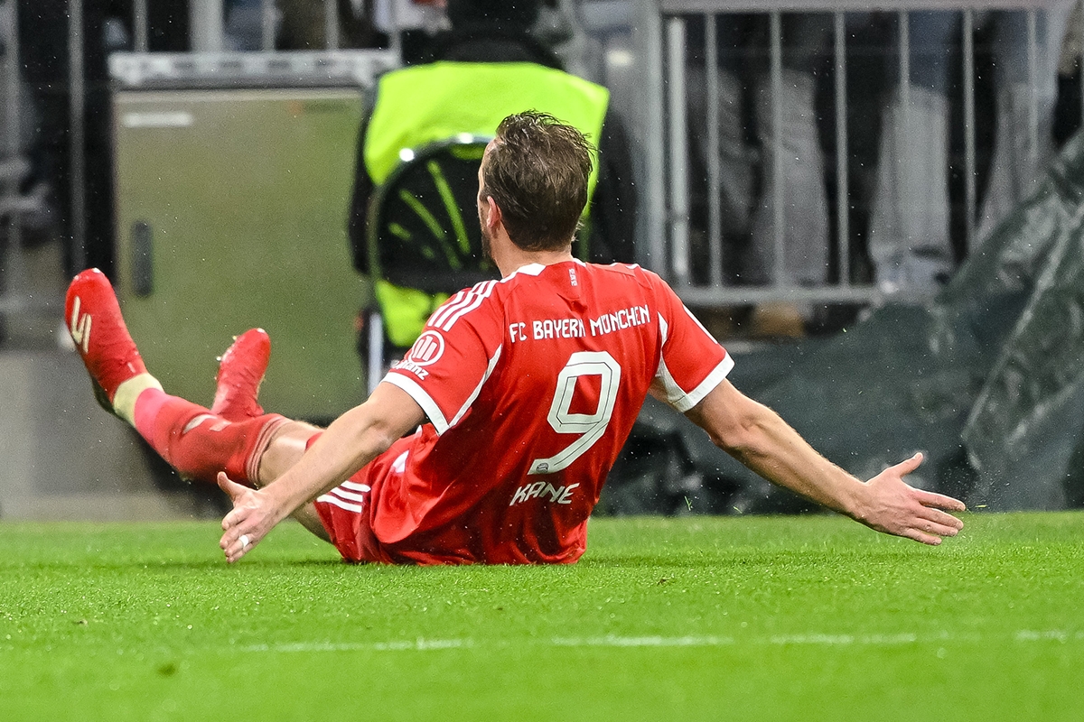 كين يسقط فرانكفورت ويقود بايرن ميونخ للابتعاد بصدارة البوندسليجا