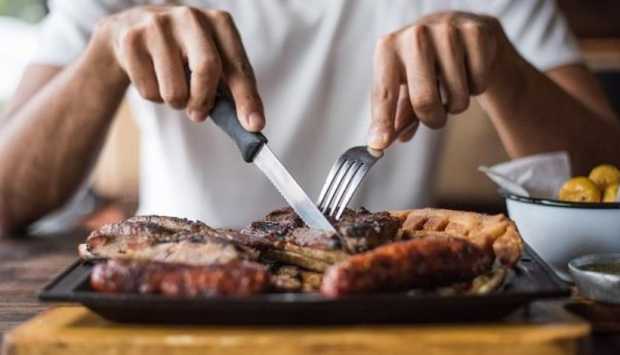 6 أمراض يسببها الإفراط في اللحوم خلال عيد الأضحى