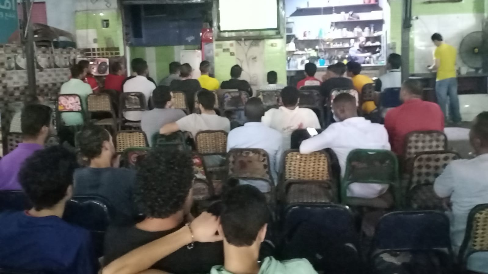 حظر إصدار التراخيص للمقاهى والمطاعم بأحياء مصر الجديدة والزمالك وجاردن سيتى والمعادى
