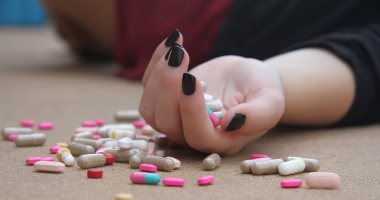 كندي يعترف ببيع مواد كيماوية سامة عبر العالم للمساعدة فى الانتحار