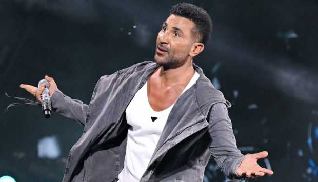 أحمد سعد يعلن موعد طرح «فلوس بابا» مع المطرب المغربي ديستانكت (فيديو)